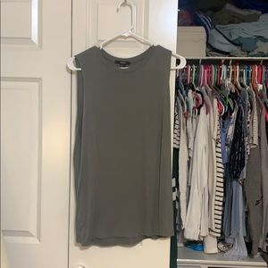 Size S olive green tee